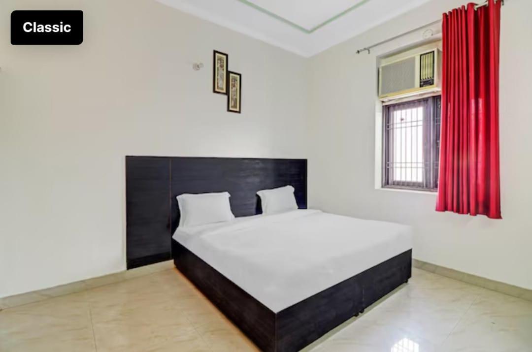 Hotel Olive Tree Agra  Buitenkant foto