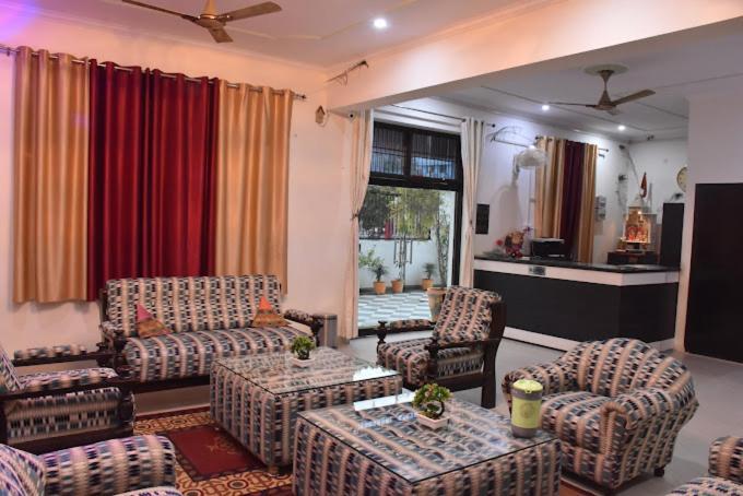 Hotel Olive Tree Agra  Buitenkant foto