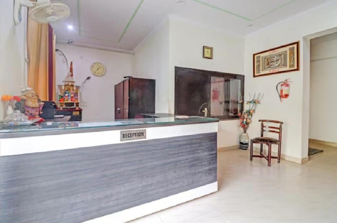 Hotel Olive Tree Agra  Buitenkant foto